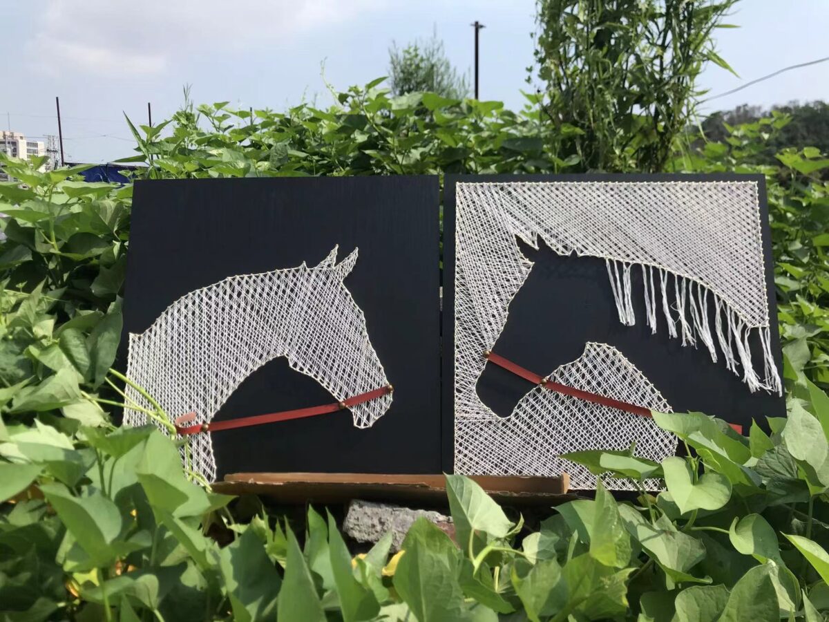 black and white horse string art wall decor